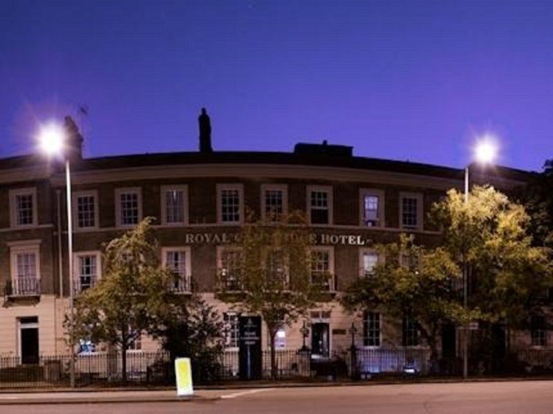 Royal Cambridge Hotel エクステリア 写真
