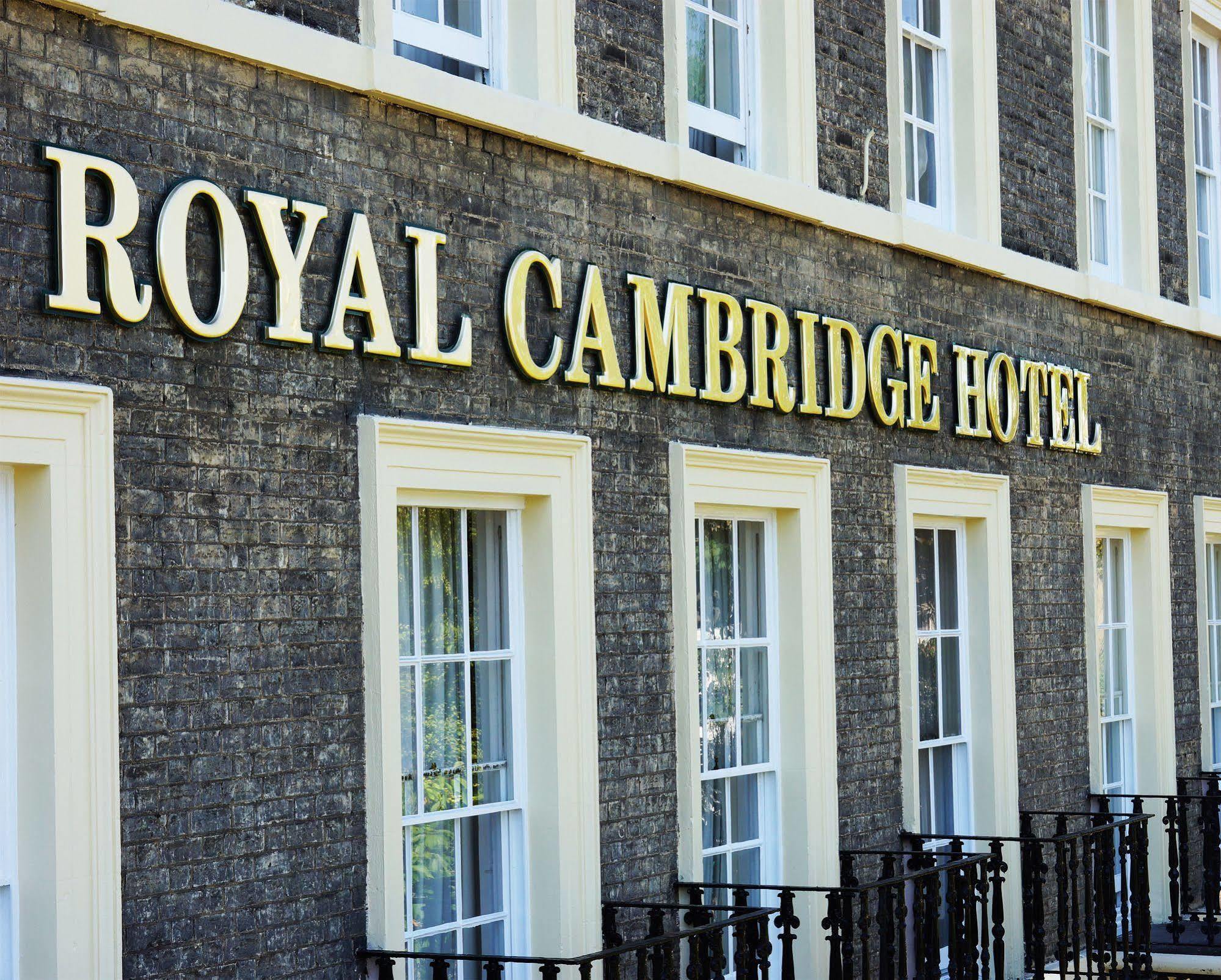 Royal Cambridge Hotel エクステリア 写真