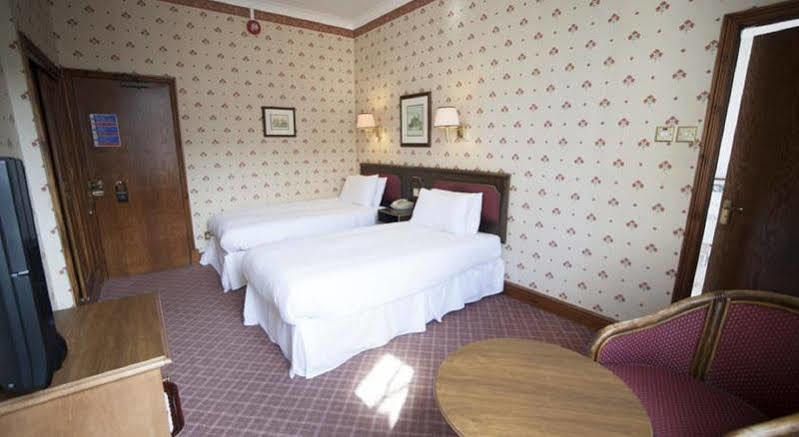 Royal Cambridge Hotel エクステリア 写真